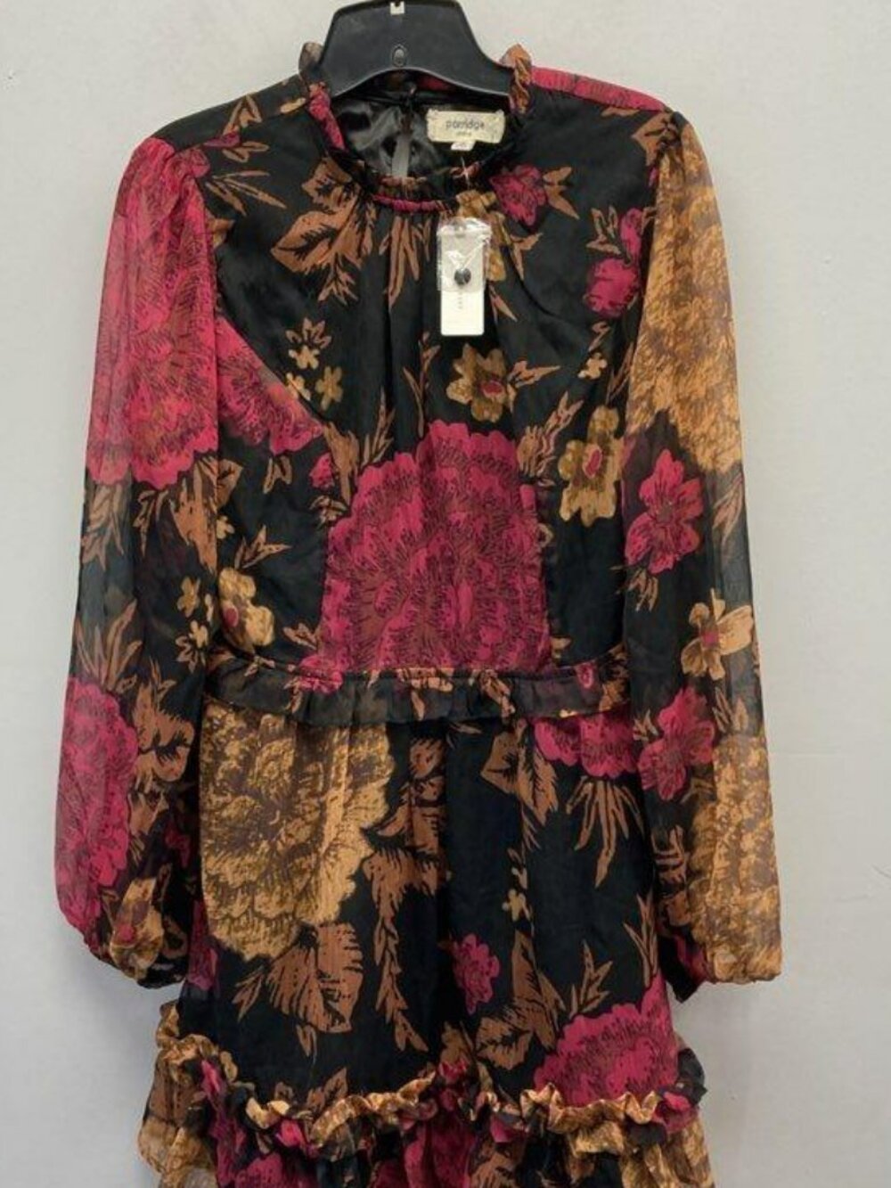 Porridge Puff-Sleeved Floral Mini Dress - Picture 5 of 9